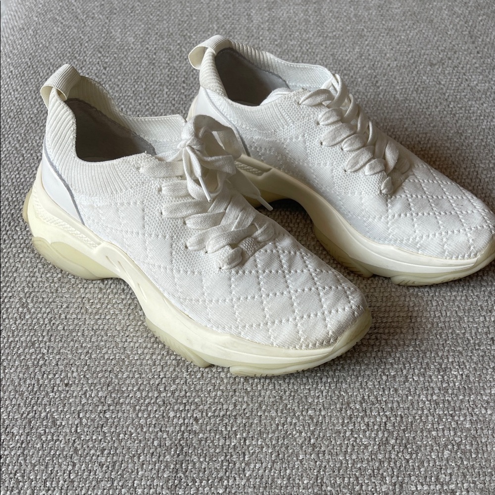 Steve Madden White Quilted Women's Sneakers